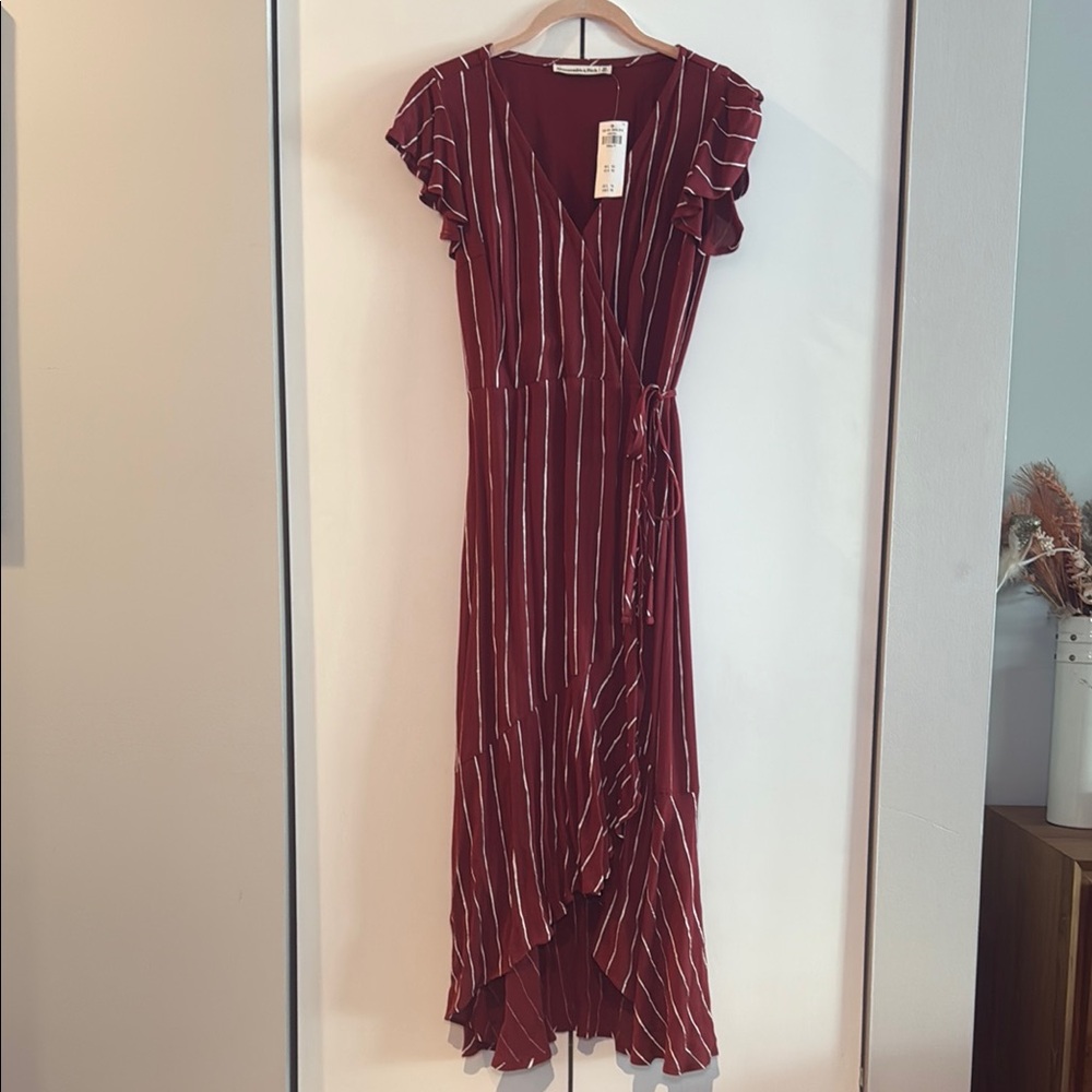 Abercrombie & Fitch Red Pleated High Low Wrap Sundress